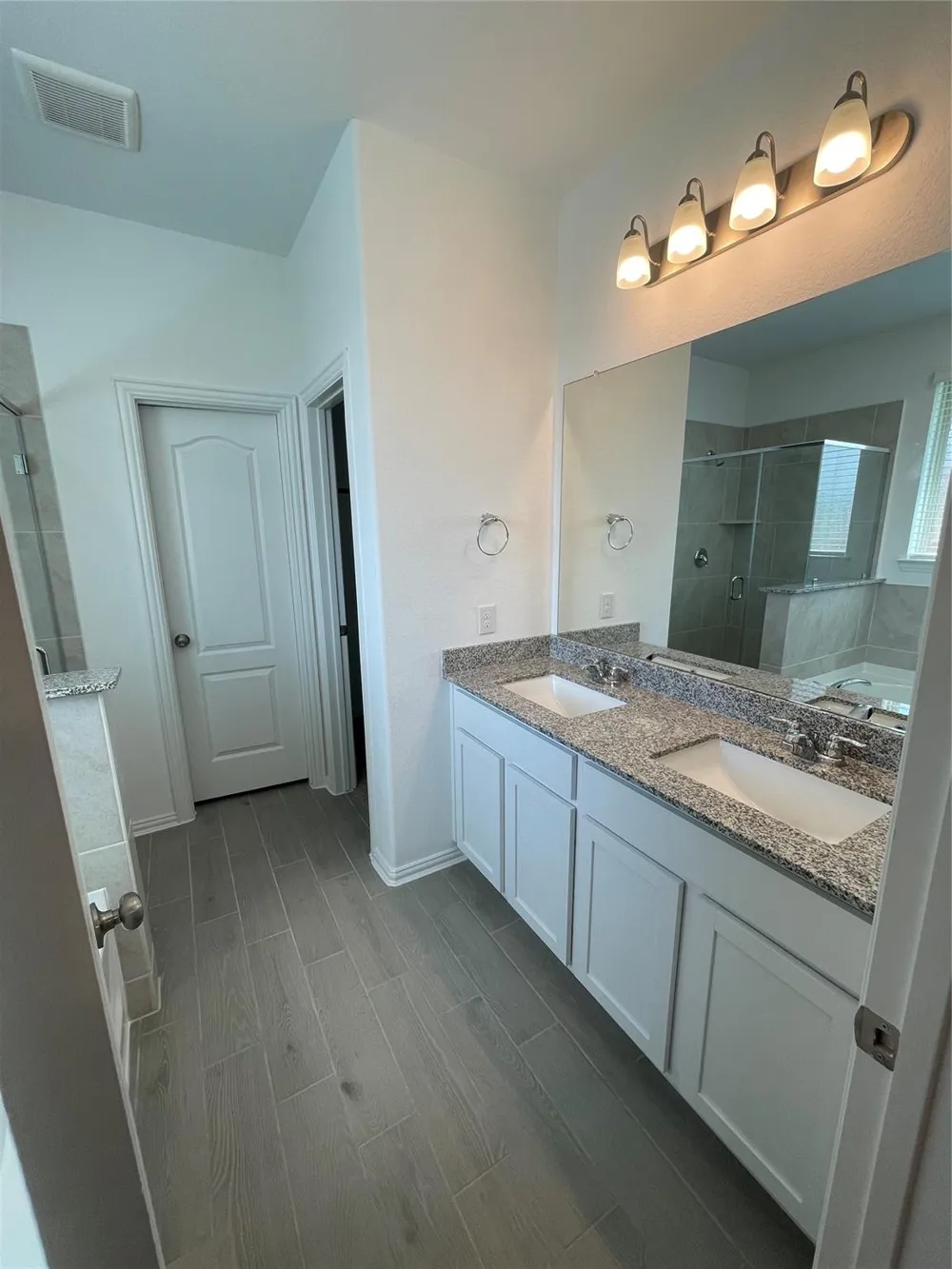 8111 Royal Palm Ct Fulshear, TX 77441