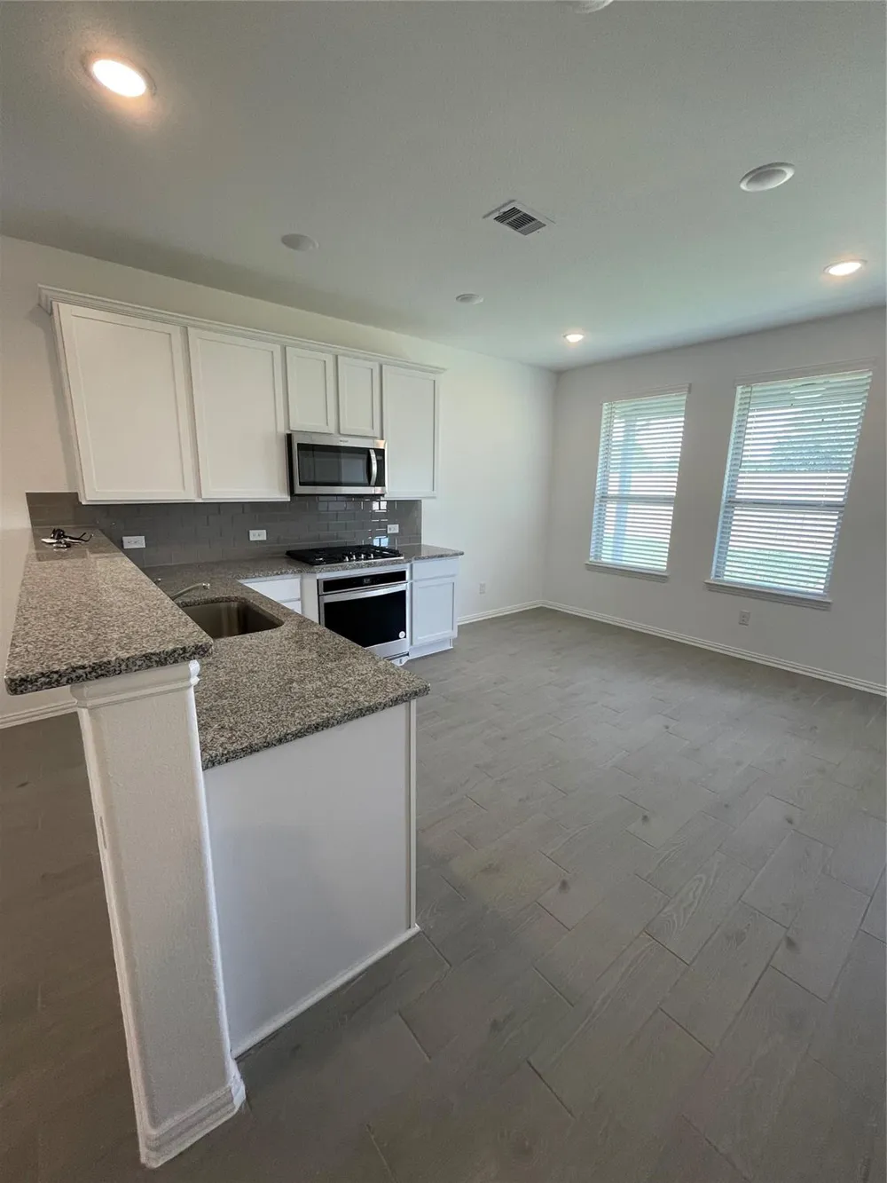 8111 Royal Palm Ct Fulshear, TX 77441