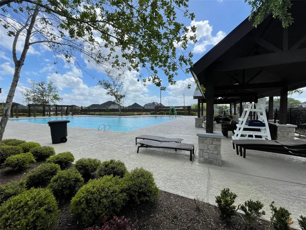 8111 Royal Palm Ct Fulshear, TX 77441