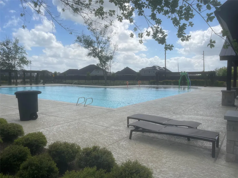 8111 Royal Palm Ct Fulshear, TX 77441