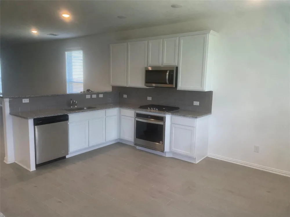 8111 Royal Palm Ct Fulshear, TX 77441