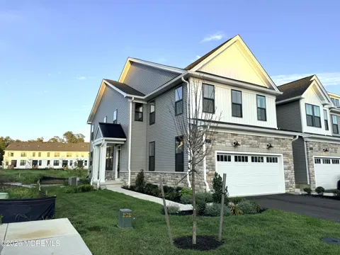7 Colt Lane