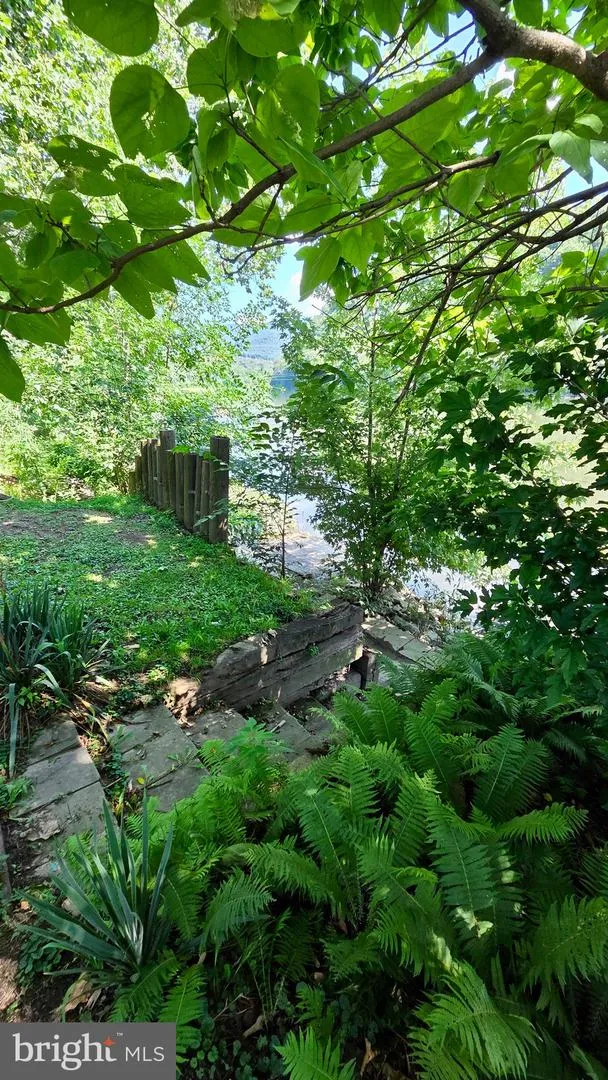 9470 MALLEY RUN DRIVE Huntingdon, PA 16652