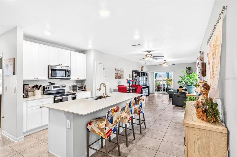 617 TROTTERS DRIVE Eagle Lake, FL 33839