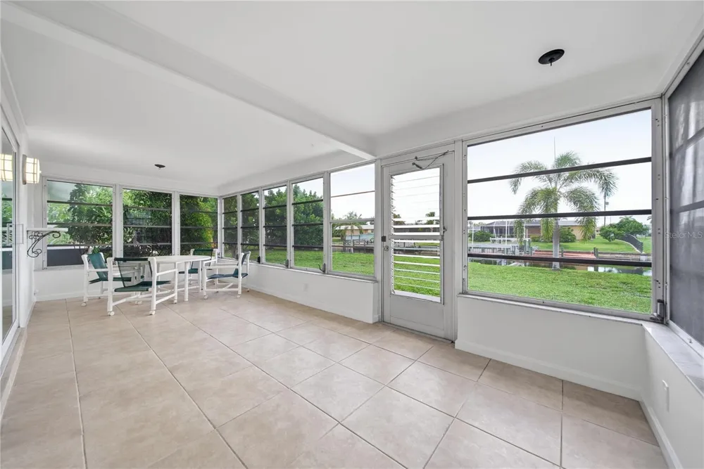 3106 SE 18TH PLACE Cape Coral, FL 33904