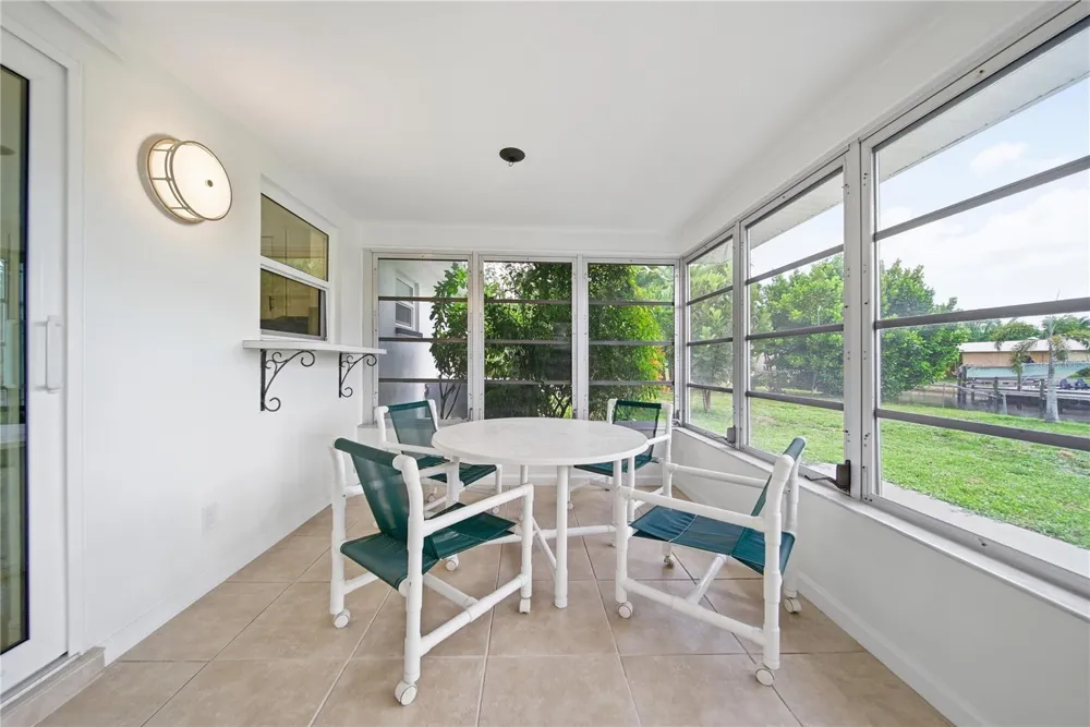 3106 SE 18TH PLACE Cape Coral, FL 33904