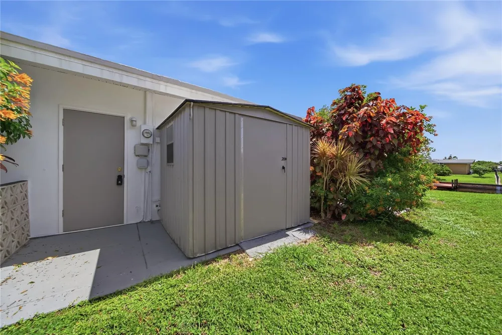 3106 SE 18TH PLACE Cape Coral, FL 33904