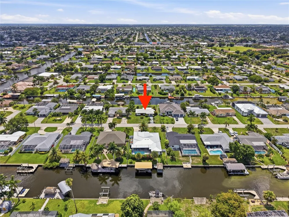 3106 SE 18TH PLACE Cape Coral, FL 33904
