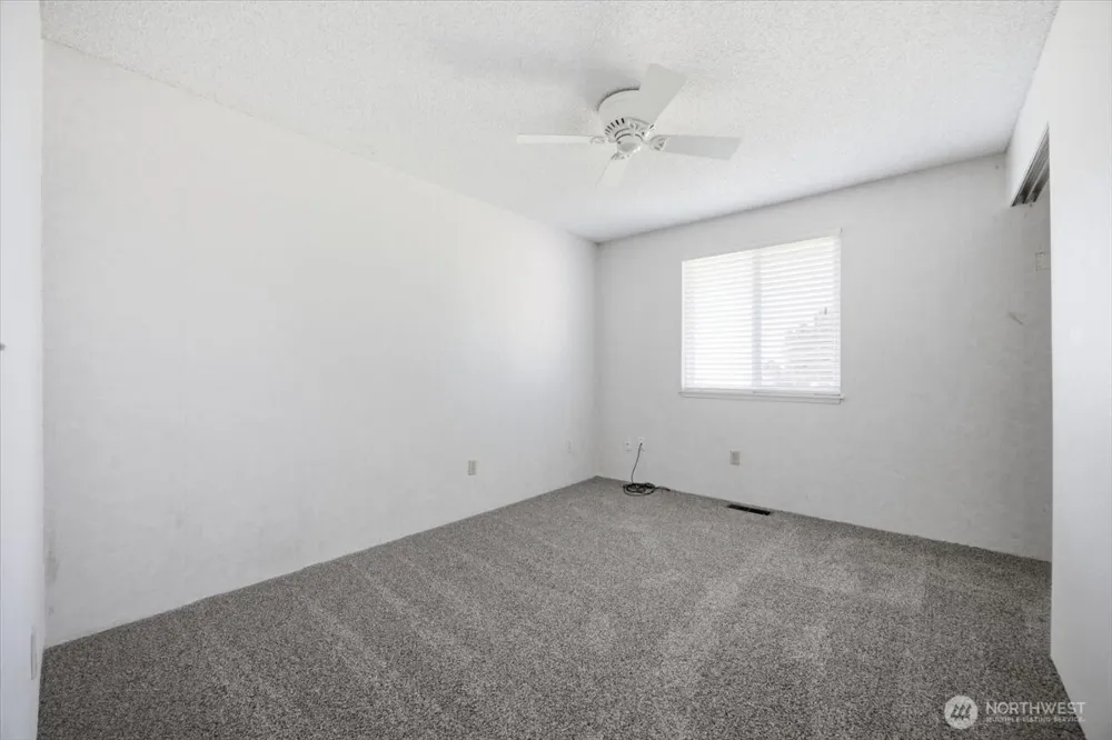 5915 W Victoria Ave Kennewick, WA 99336