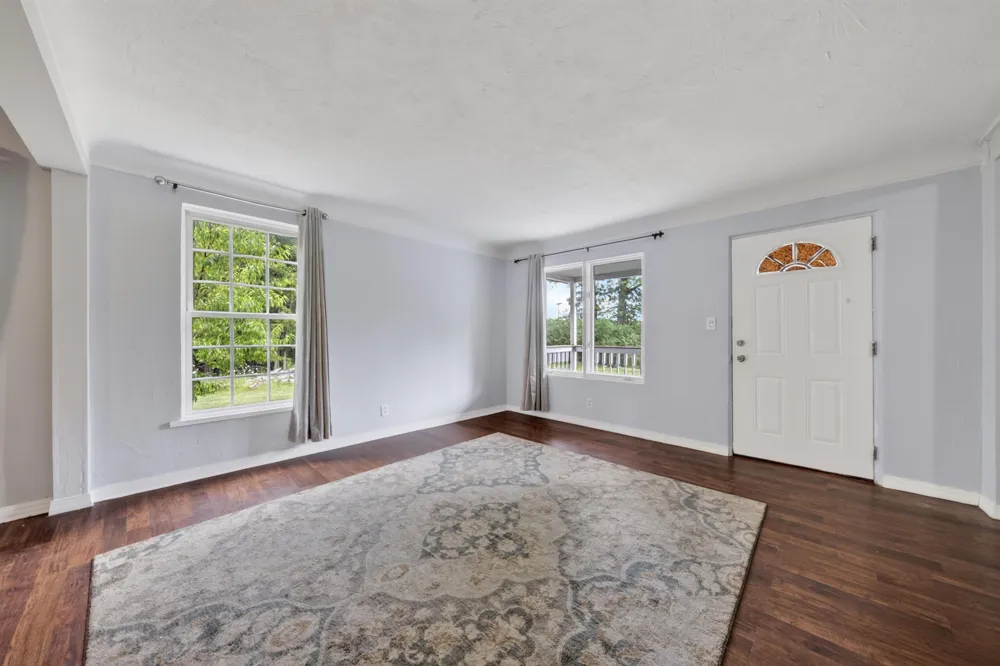 8410 W Newburg Road Exeter Township, MI 48117