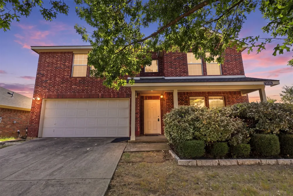 3528 KIMBERLY LANE Balch Springs, TX 75180