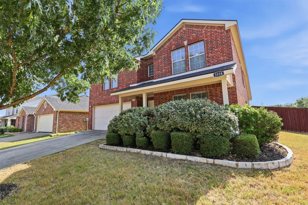 3528 KIMBERLY LANE Balch Springs, TX 75180