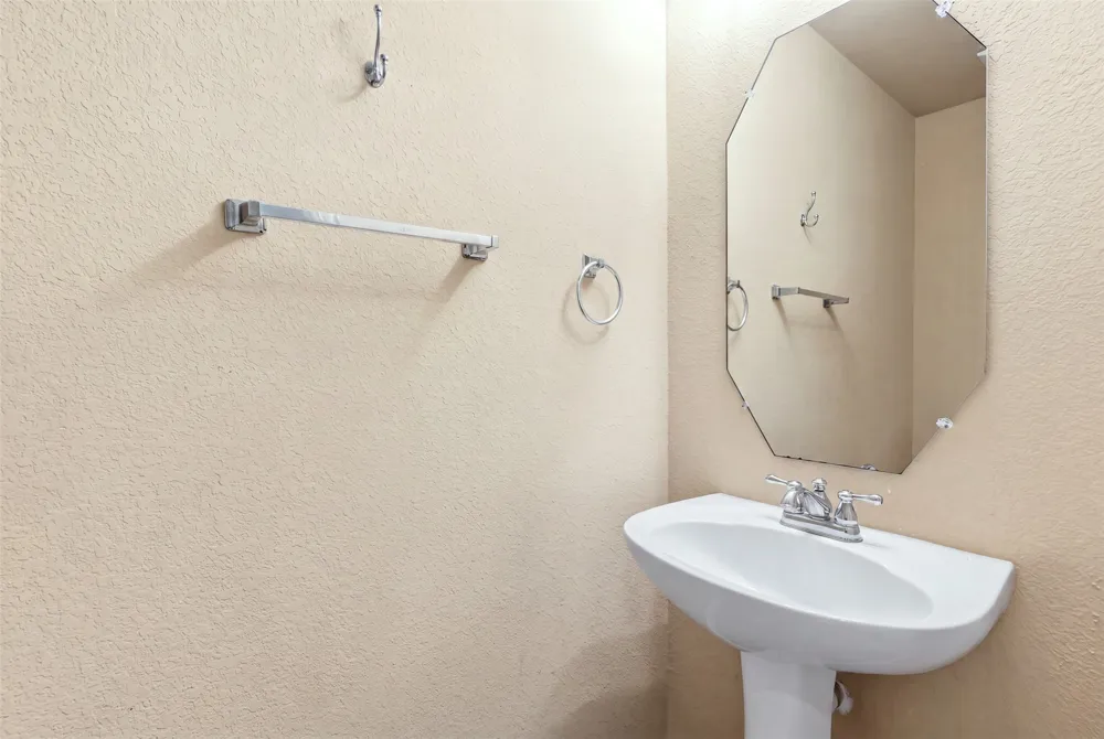 3528 KIMBERLY LANE Balch Springs, TX 75180