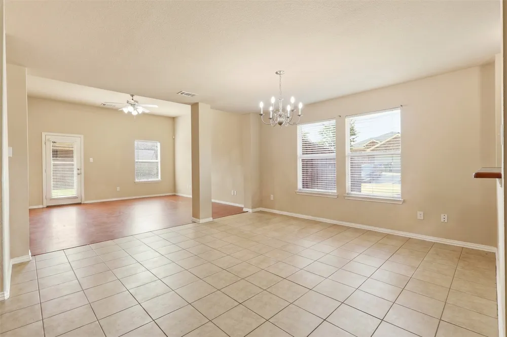 3528 KIMBERLY LANE Balch Springs, TX 75180