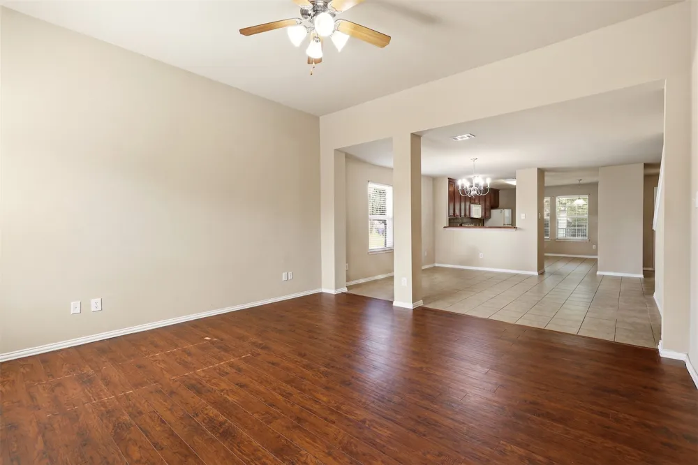 3528 KIMBERLY LANE Balch Springs, TX 75180