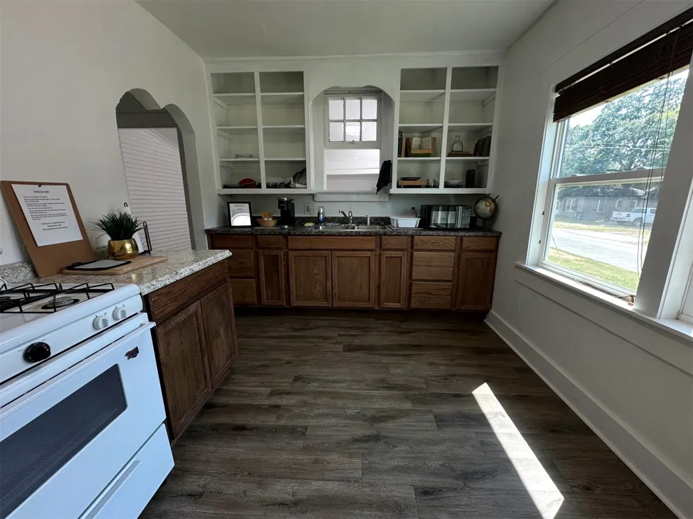 440 W Adams Avenue McAlester, OK 74501