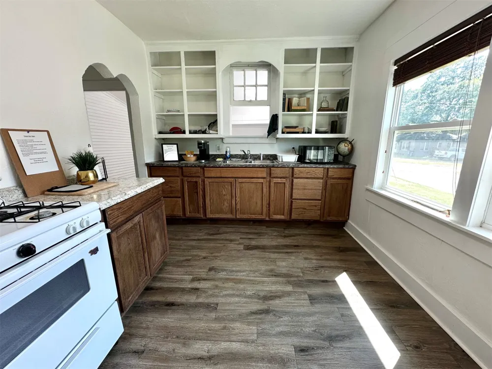 440 W Adams Avenue McAlester, OK 74501