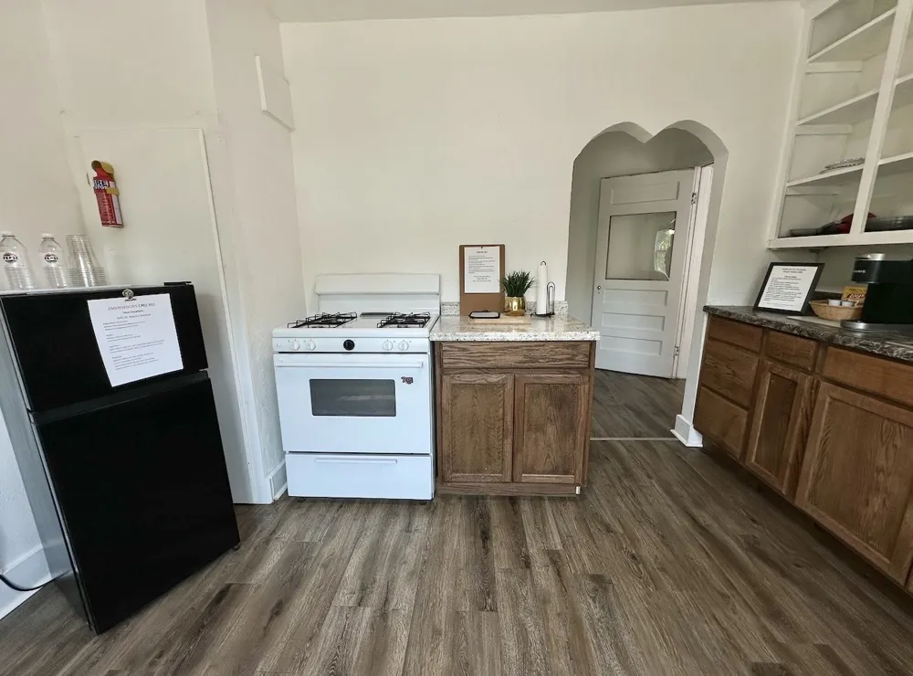 440 W Adams Avenue McAlester, OK 74501