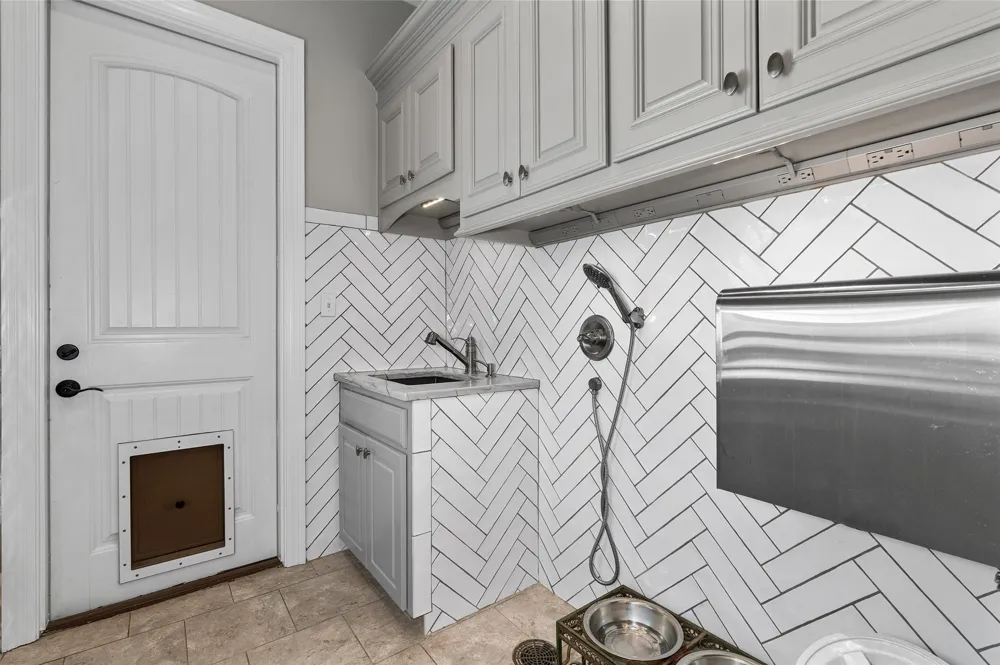 8081 Lords Way Mooringsport, LA 71060