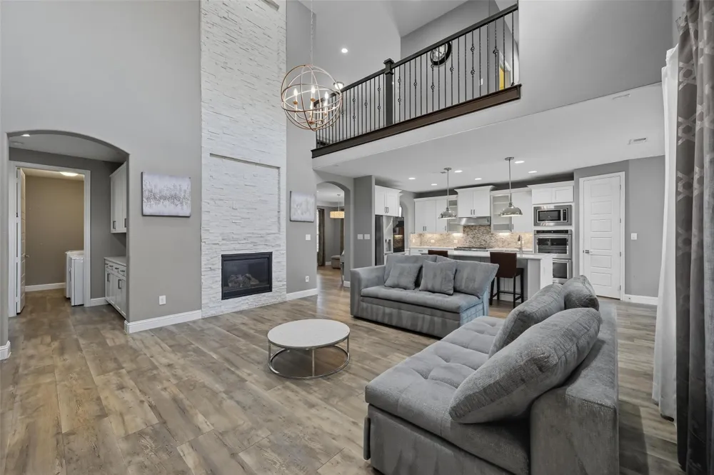 2413 Barton Creek Boulevard The Colony, TX 75056