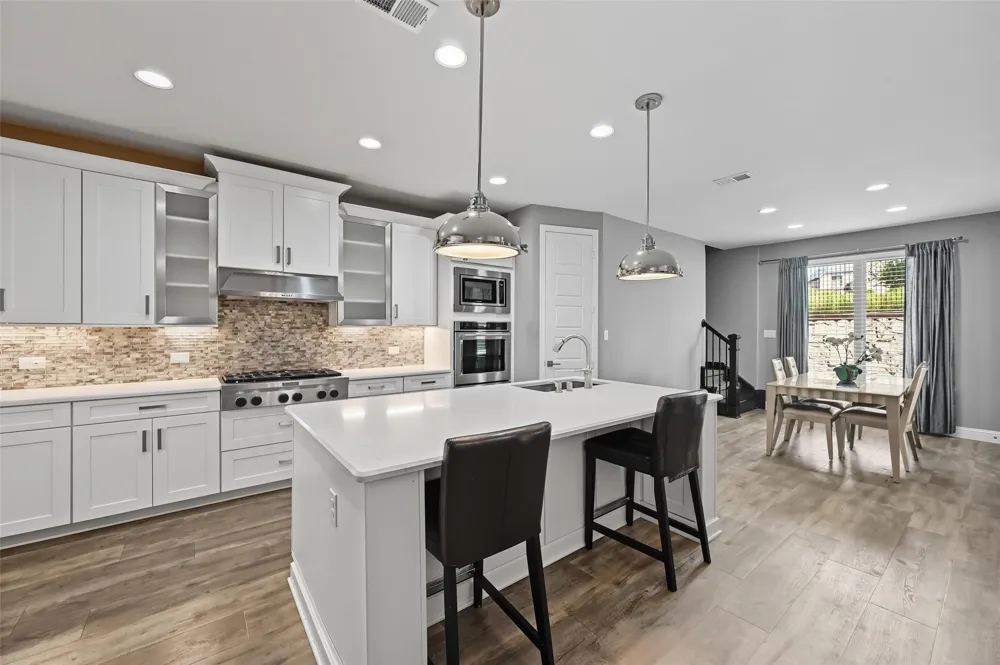 2413 Barton Creek Boulevard The Colony, TX 75056