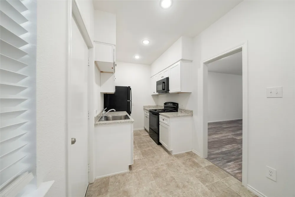 11232 Park Central Place #C Dallas, TX 75230