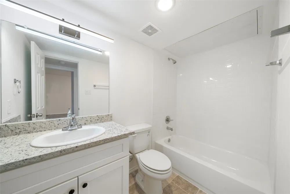 11232 Park Central Place #C Dallas, TX 75230