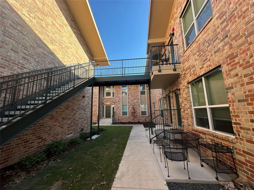 11232 Park Central Place #C Dallas, TX 75230