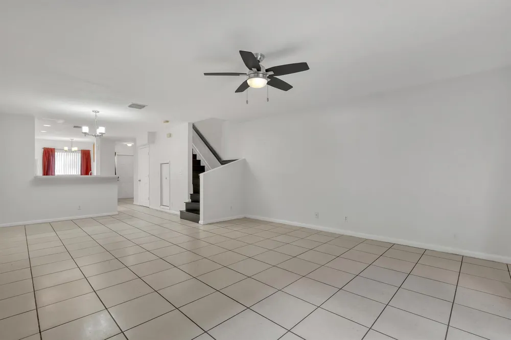 1970 LAKEVIEW DRIVE W Royal Palm Beach, FL 33411