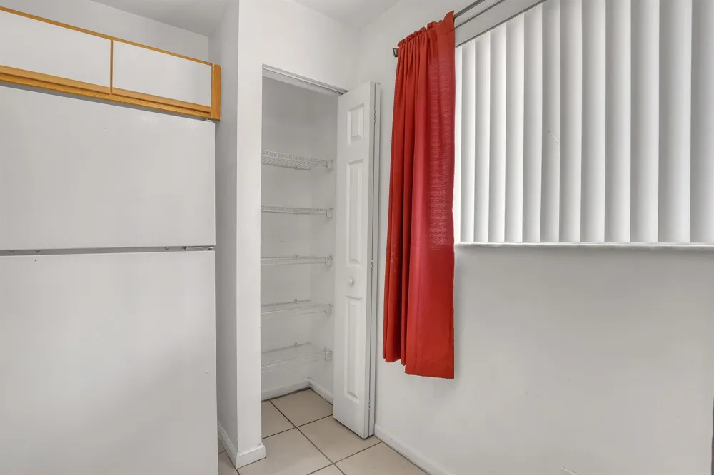 1970 LAKEVIEW DRIVE W Royal Palm Beach, FL 33411