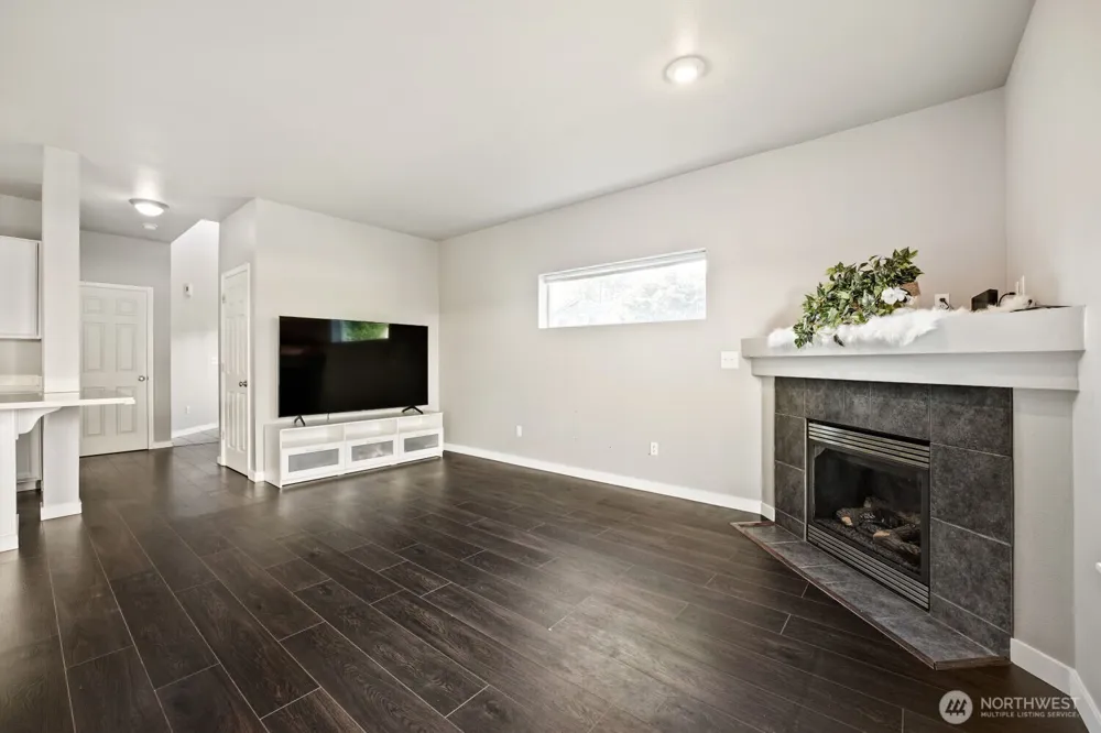 303 Pike Street SE #102 Auburn, WA 98002