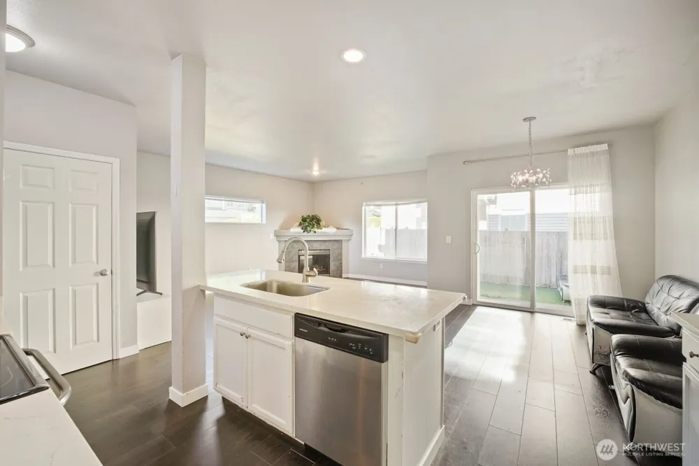 303 Pike Street SE #102 Auburn, WA 98002