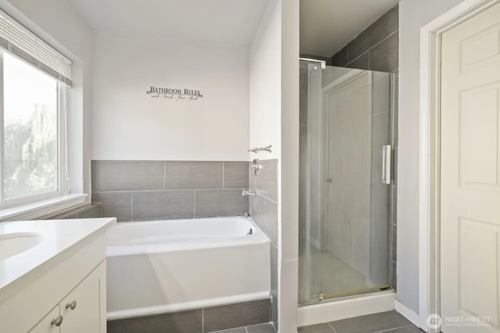 303 Pike Street SE #102 Auburn, WA 98002