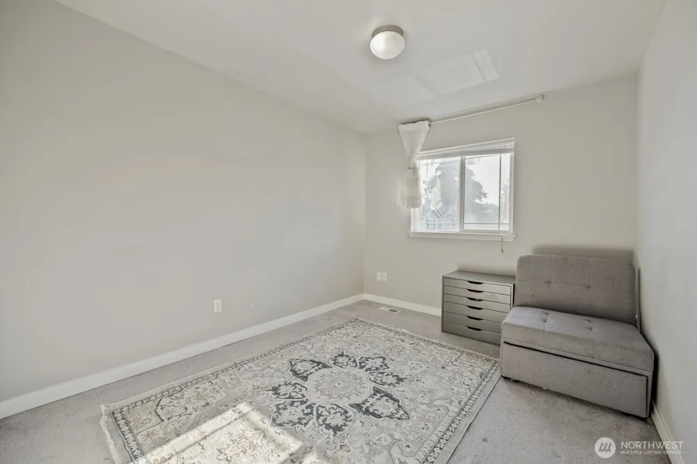 303 Pike Street SE #102 Auburn, WA 98002
