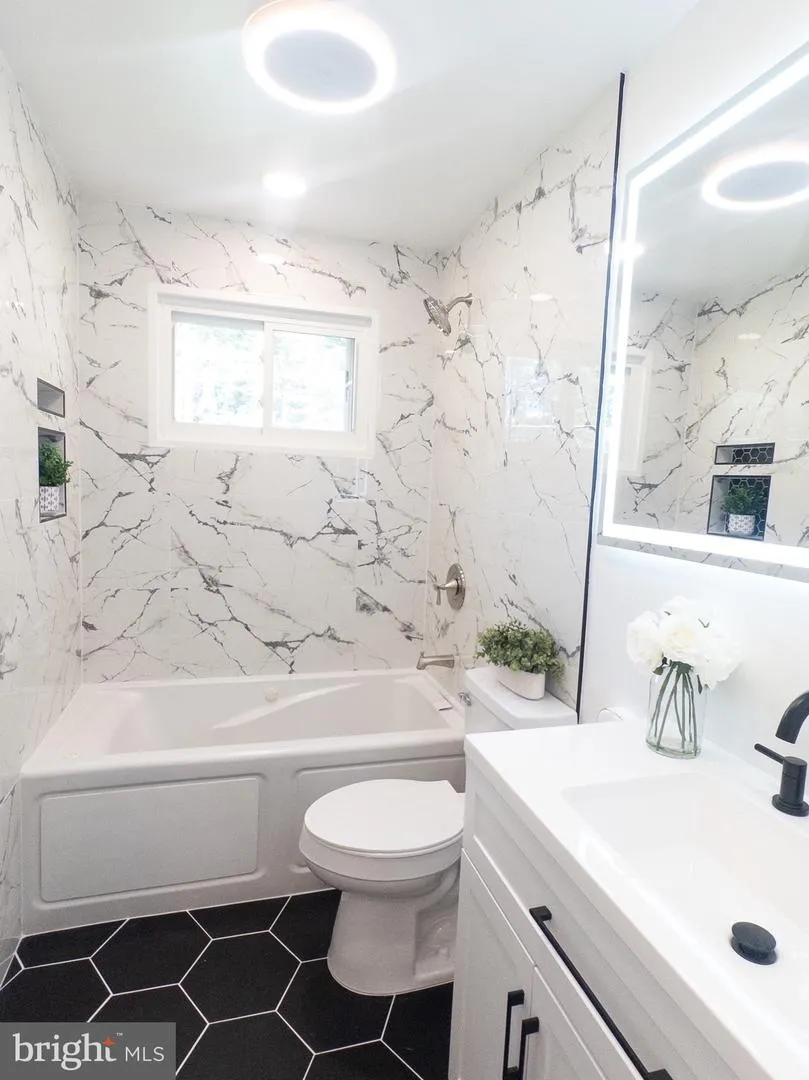 3311 SOUTHGREEN ROAD Baltimore, MD 21244