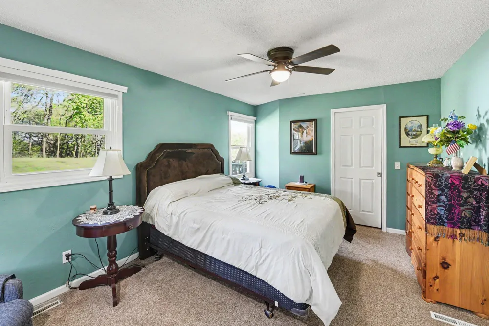 7418 Aumack Drive Eau Claire, MI 49111