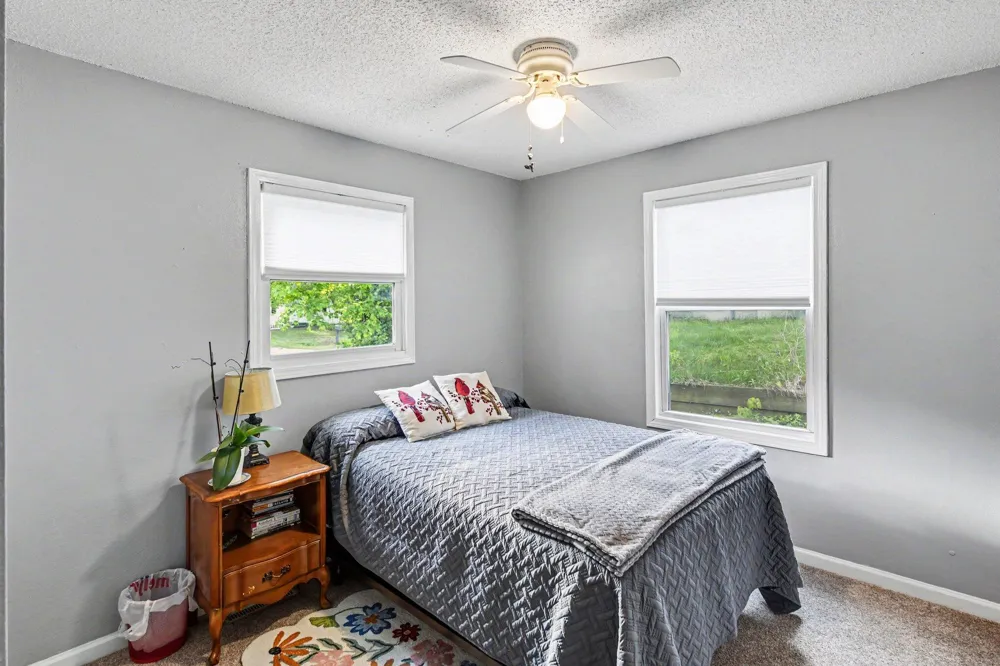 7418 Aumack Drive Eau Claire, MI 49111