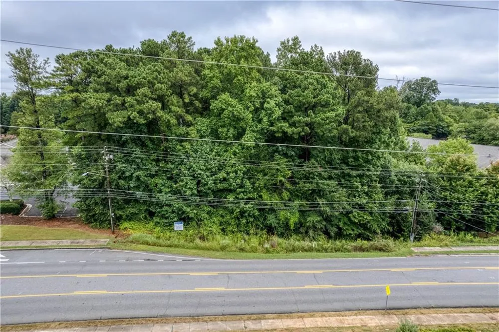 1270 Upper Hembree Road Roswell, GA 30076