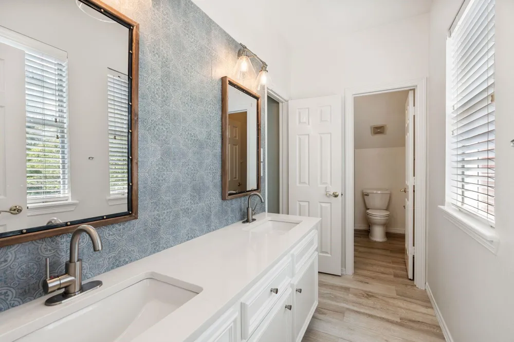 12713 W Shadow Lake Lane Cypress, TX 77429