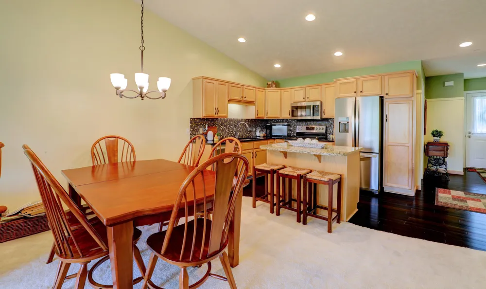 265 Interlaken Court Zeeland, MI 49464
