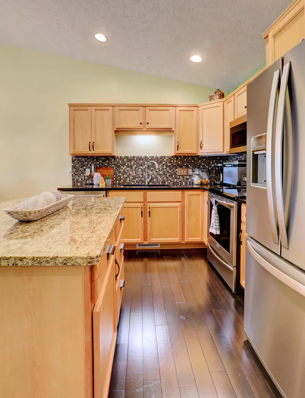 265 Interlaken Court Zeeland, MI 49464