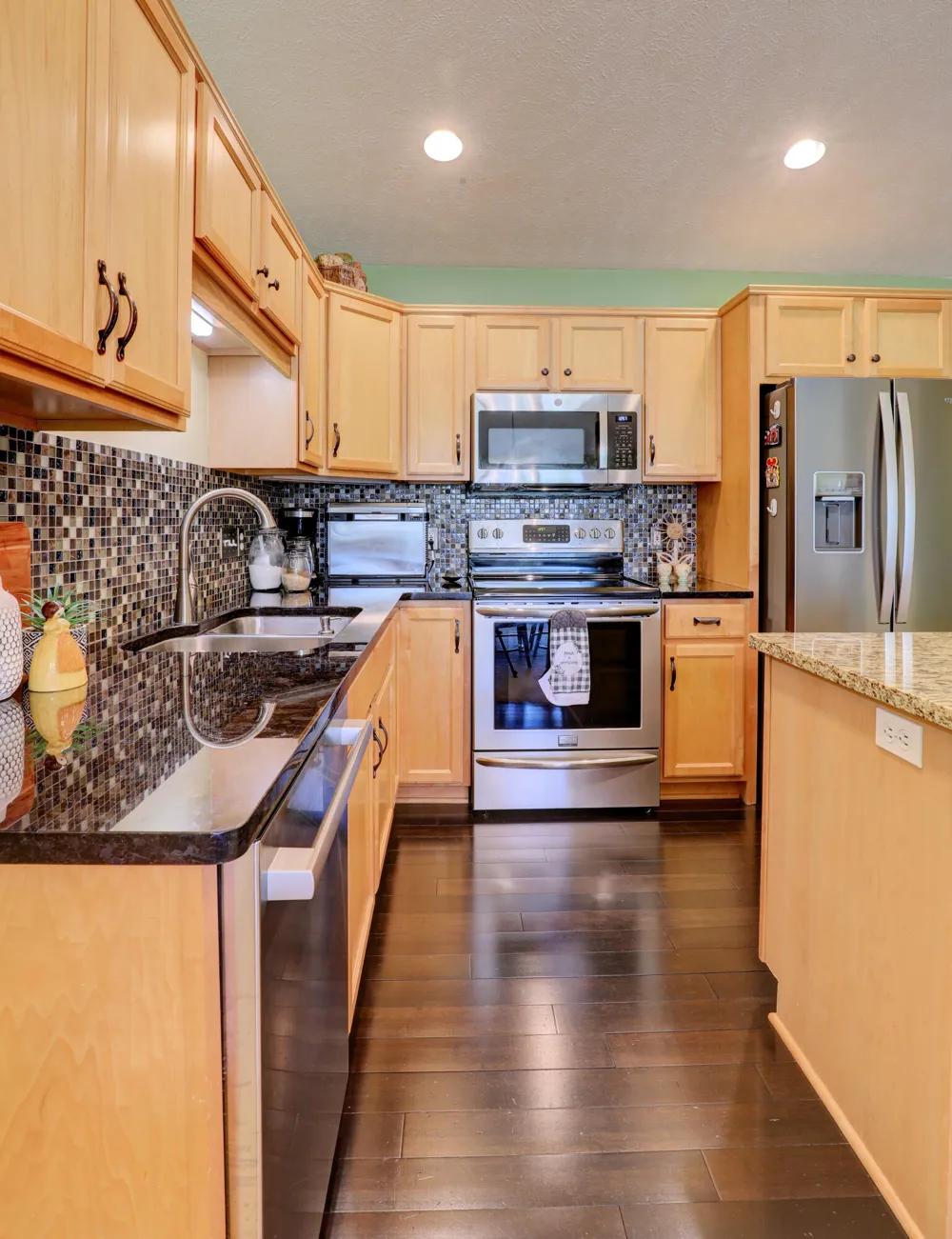 265 Interlaken Court Zeeland, MI 49464