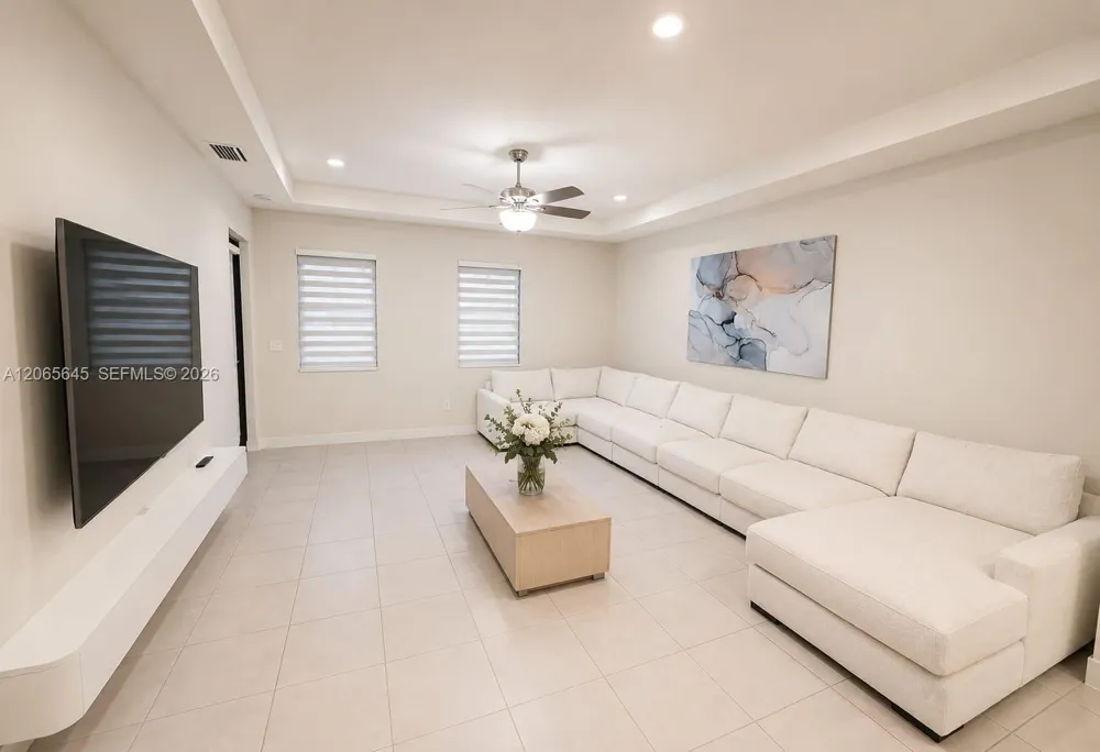 10407 NW 82nd St #34 Doral, FL 33178
