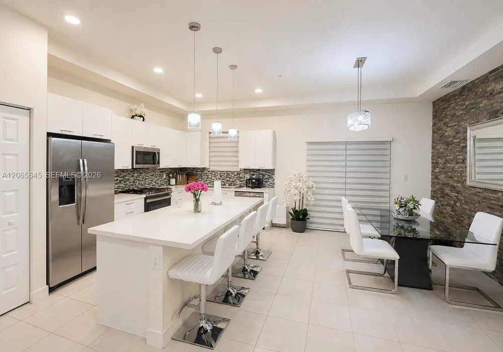 10407 NW 82nd St #34 Doral, FL 33178