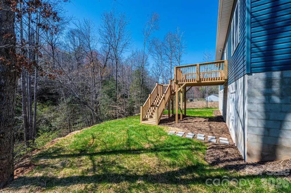 1314 39th Street Circle SW Hickory, NC 28602