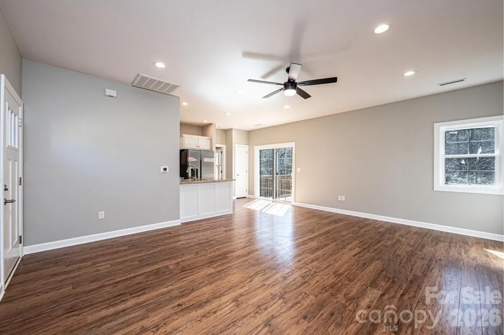 1314 39th Street Circle SW Hickory, NC 28602