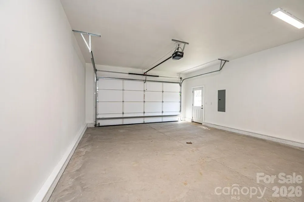 1314 39th Street Circle SW Hickory, NC 28602