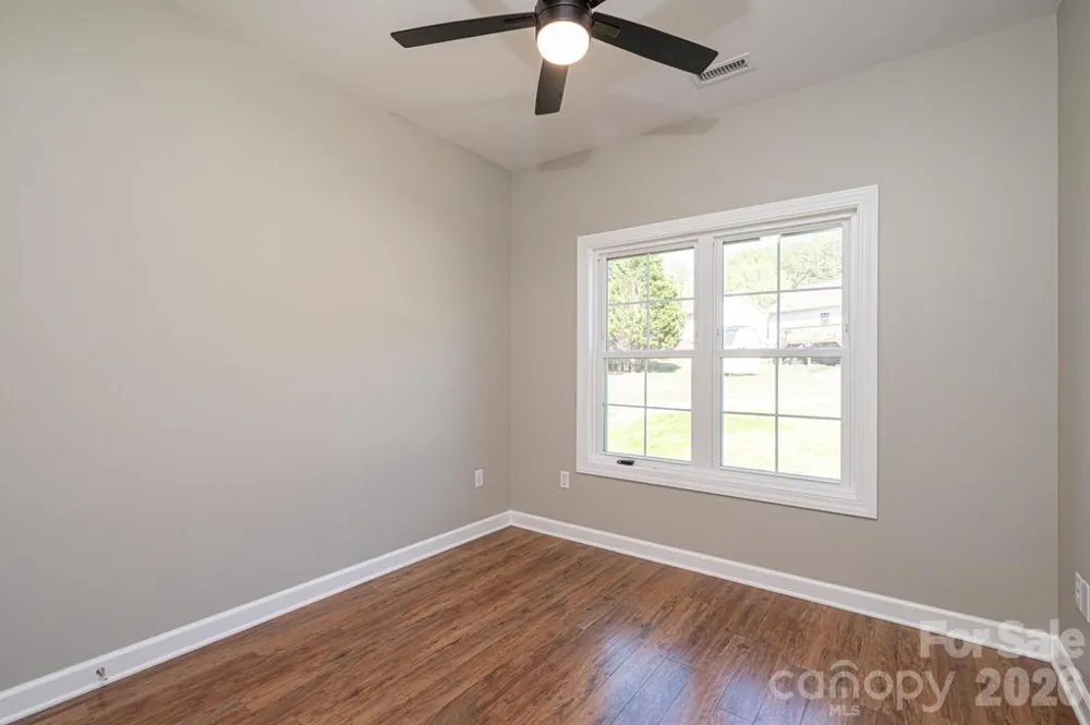 1314 39th Street Circle SW Hickory, NC 28602