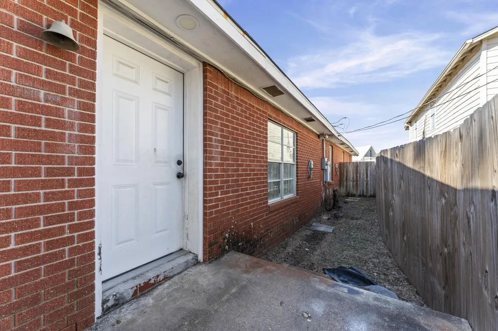 1106 5th Street Hempstead, TX 77445