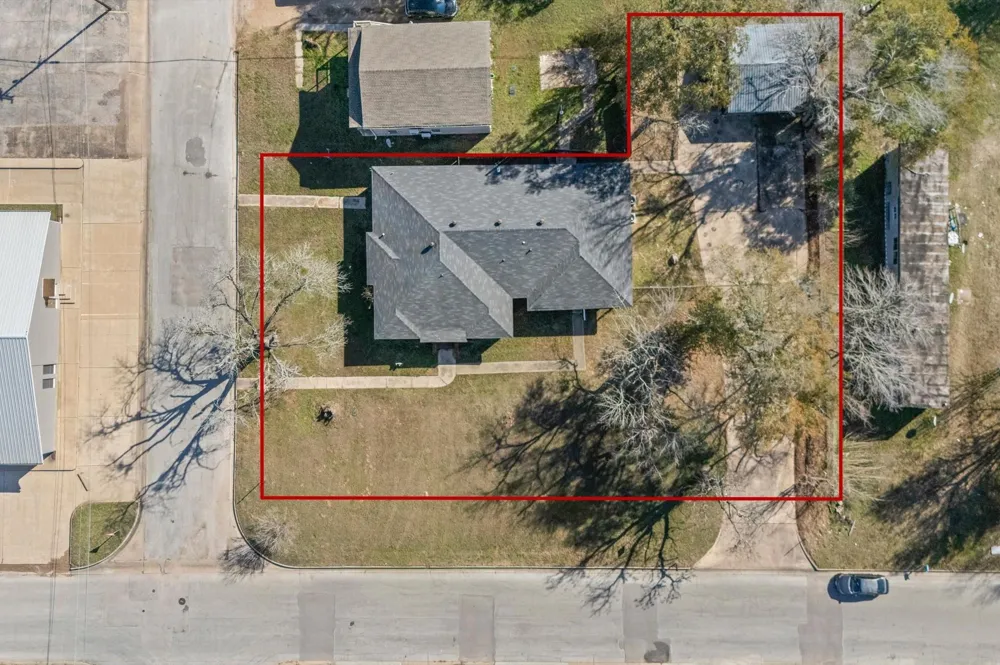 1106 5th Street Hempstead, TX 77445
